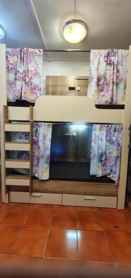 Fm Hostel Almaty Кок-Тюбе Экстерьер фото
